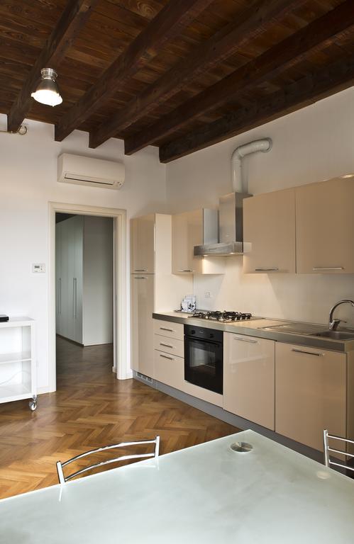 La Maison Del Capestrano Milano Phòng bức ảnh