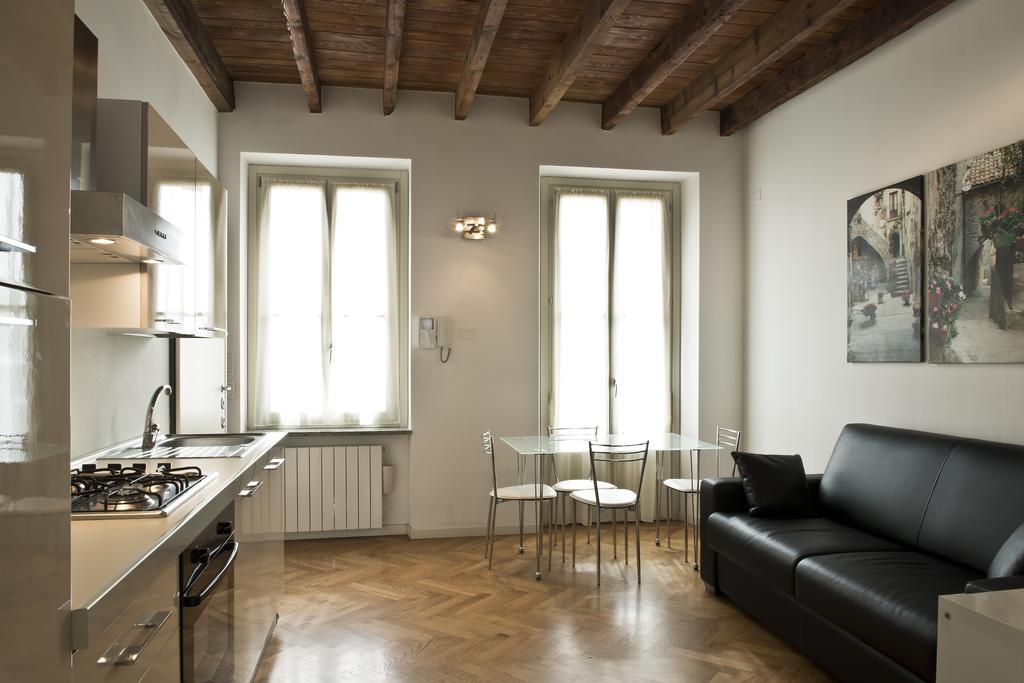 La Maison Del Capestrano Milano Phòng bức ảnh